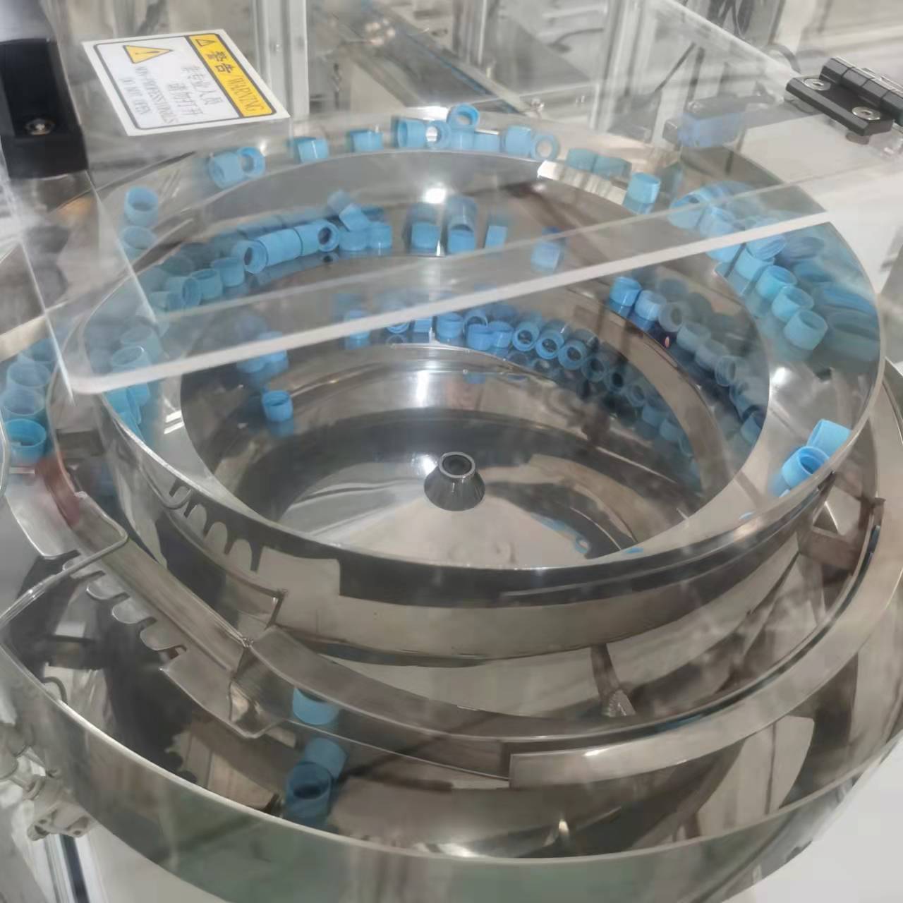 全自動擰蓋機的原理是什么？有哪些用途？